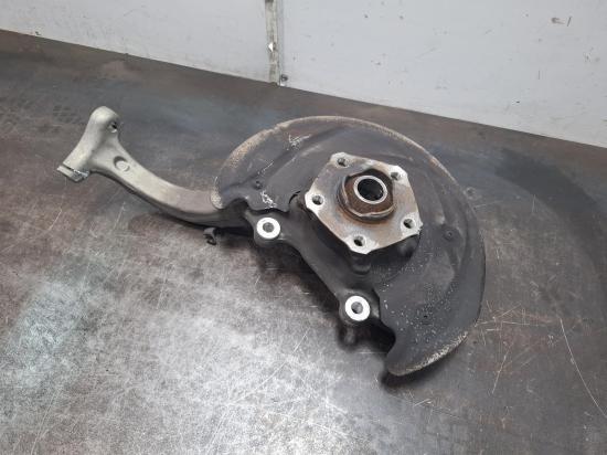 audi A4 2.0 TFSI CUATTRO Dec 2018 RIGHT FRONT HUB ASSEMBLY 