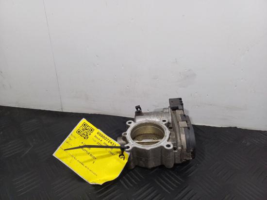mercedes benz A Class Jul 2016 THROTTLE BODY 