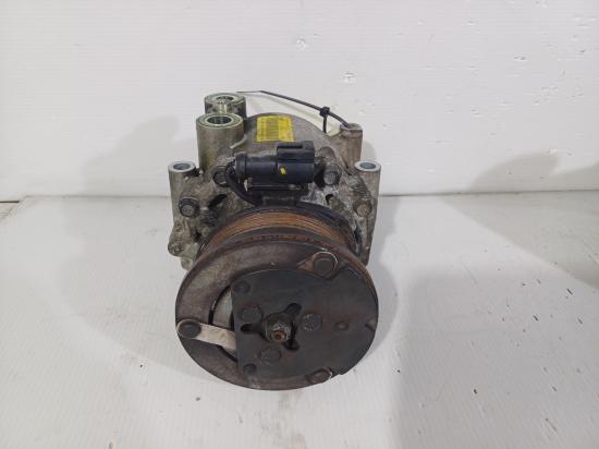 ford Fiesta 2010 A/C Compressor 