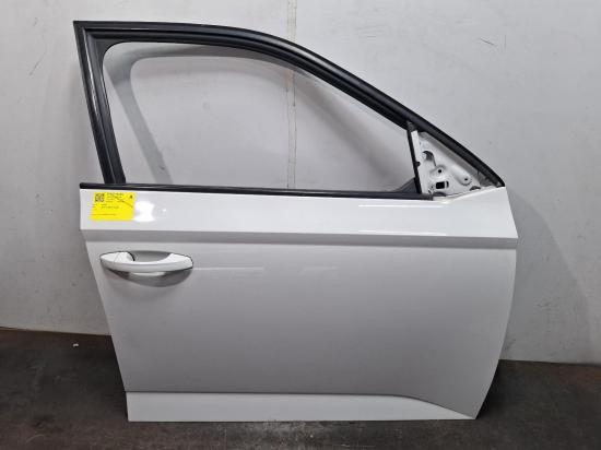 skoda Fabia NJ Jan 2017 RIGHT FRONT DOOR 