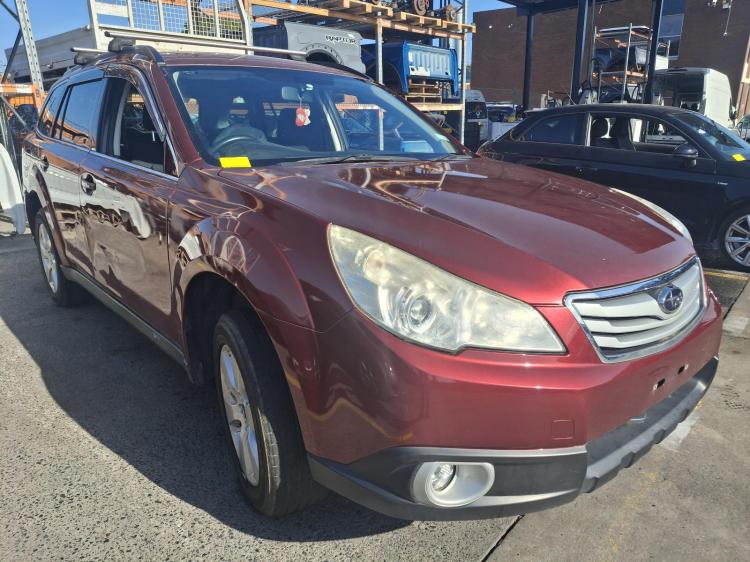 Subaru Outback 2011