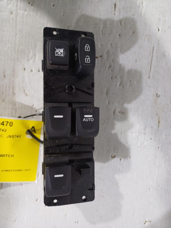 hyundai Veloster SR TURBO Sep 2013 POWER WINDOW SWITCH 