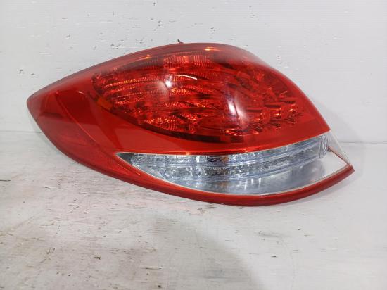 hyundai Veloster FS Jul 2013 LEFT TAILLIGHT 