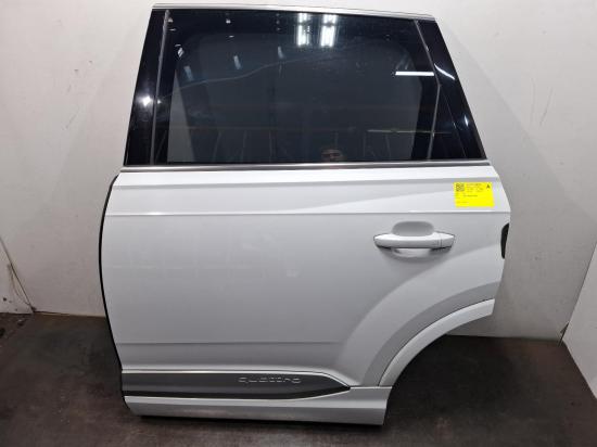 audi Q7 4M Dec 2017 LEFT REAR DOOR 
