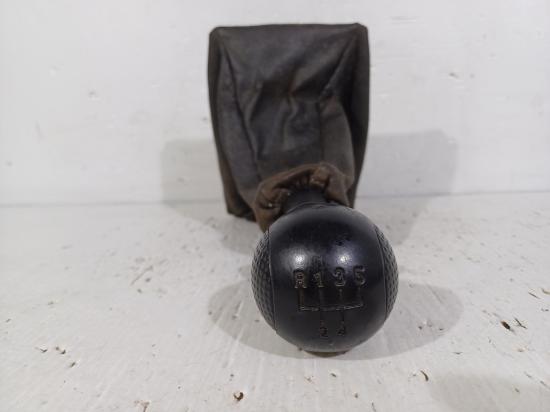 holden Barina TK Jun 2009 GEAR STICK/SHIFTER 