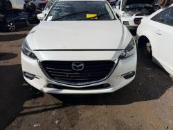 Mazda 3 2016