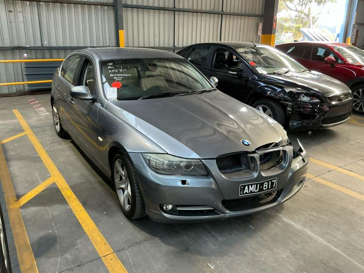 Bmw 3 Series 323i 2010