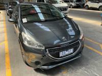 Peugeot 208 2015
