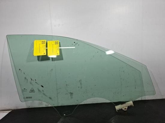 hyundai I30 2023 Right Front Door Window 