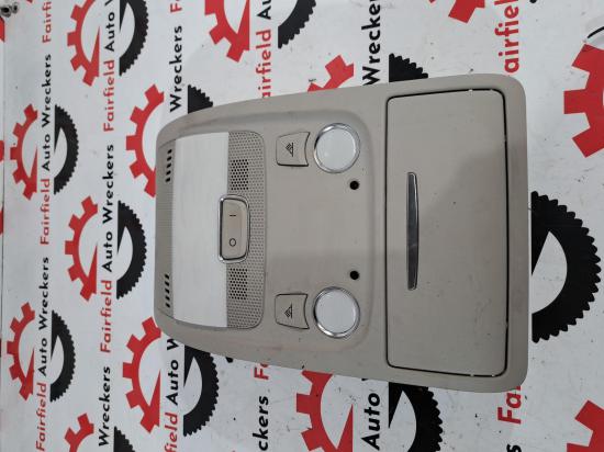 audi Q5 2010 COURTESY LIGHT 