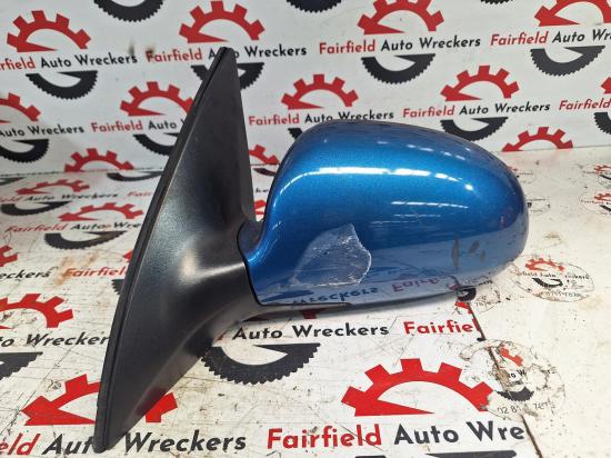 hyundai I30 2010 LEFT DOOR MIRROR 