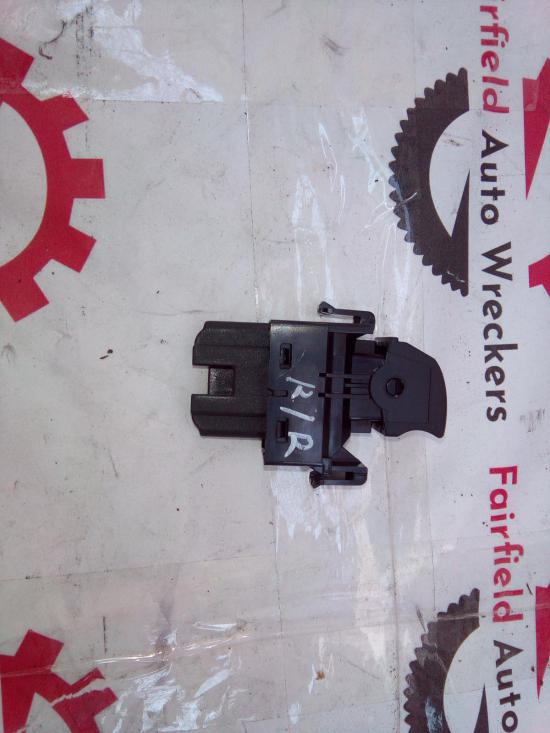 mitsubishi Outlander 2020 POWER WINDOW  SWITCH 