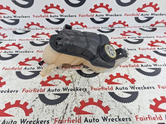 land rover Discovery Sport 2016 OVERFLOW BOTTLE 