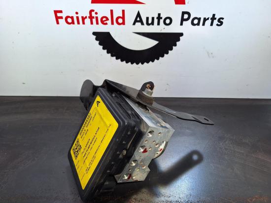mitsubishi Outlander Apr 2016 ABS PUMP/MODULATOR 