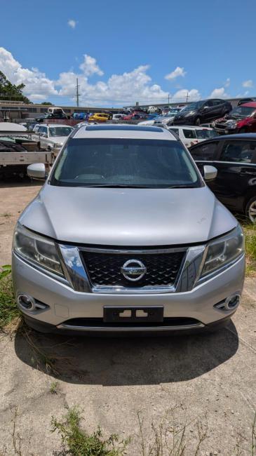 Nissan Pathfinder 2014