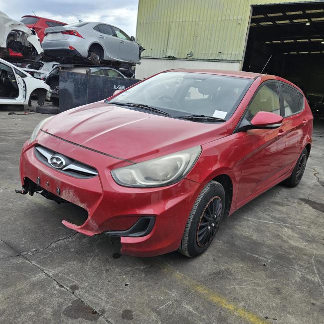 Hyundai Accent 2014