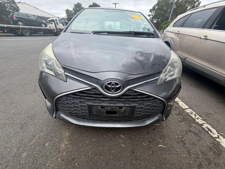 Toyota Yaris 2016