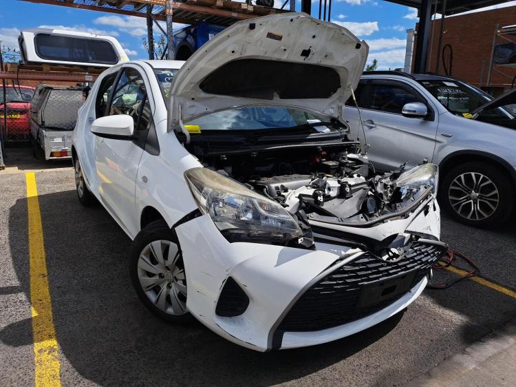 Toyota Yaris 2015