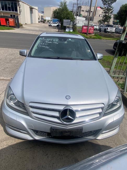 Mercedes Benz C250 2011