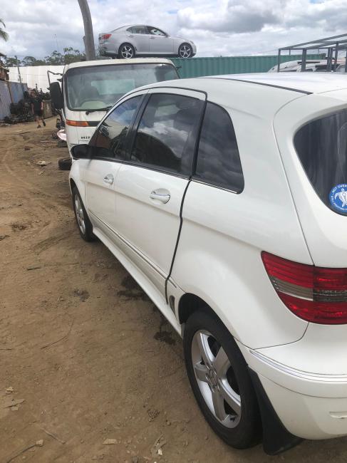 Mercedes Benz B180 2006