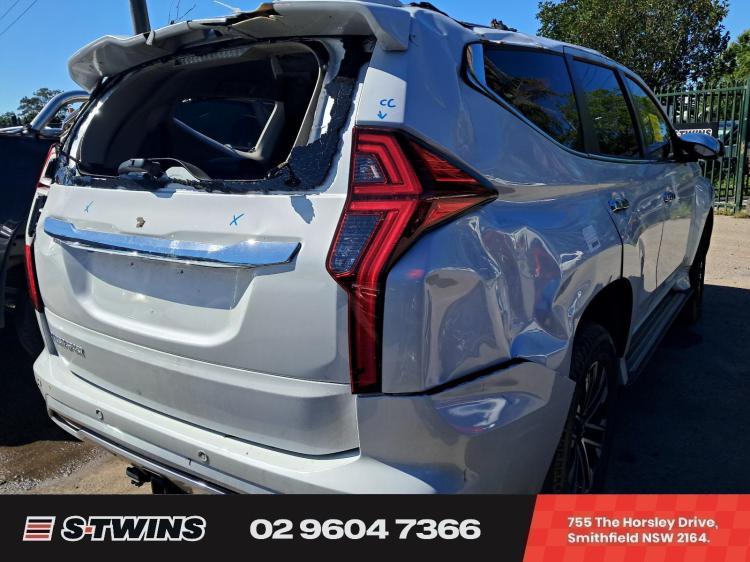 Mitsubishi Pajero Sport 2021