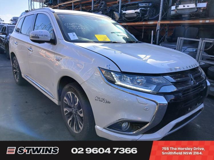 Mitsubishi Outlander 2016