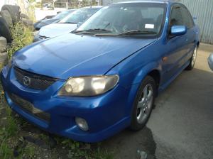 Mazda 323 2002