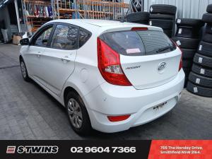 Hyundai Accent 2015