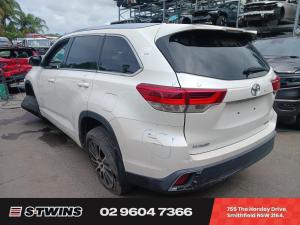 Toyota Kluger 2017