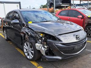 Mazda MAZDA3 2011