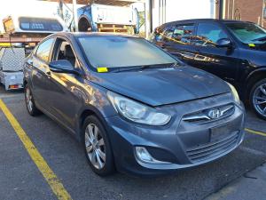 Hyundai Accent 2012