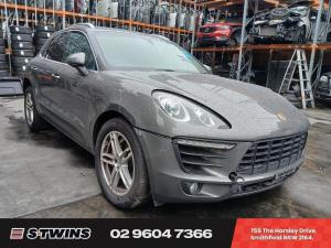 Porsche Macan 2016
