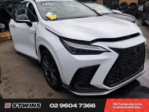 Lexus NH350H 2024