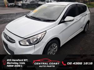 Hyundai Accent 2015