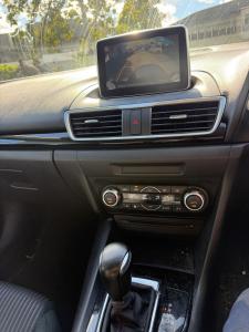 Mazda 3 2015
