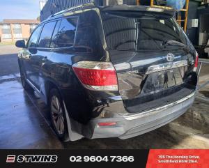Toyota Kluger 2012
