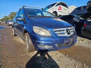 Mercedes Benz B200 2010