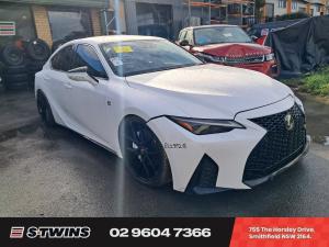 Lexus IS300 2020