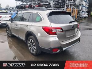 Subaru Outback 2015