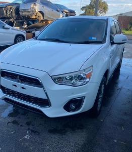Mitsubishi Asx 2015