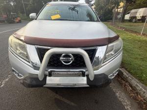 Nissan Pathfinder 2015