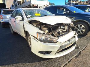Mitsubishi Lancer 2015