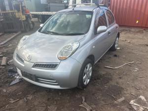 Nissan Tiida 2010