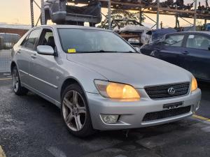 Lexus Is 1999