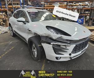 Porsche Macan 2016