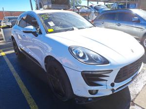 Porsche Macan 2016