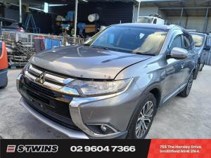 Mitsubishi Outlander 2016