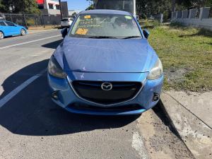 Mazda 2 2015