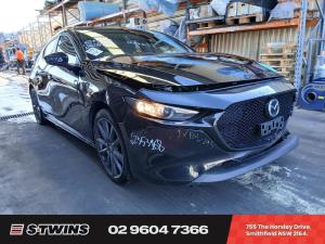 Mazda MAZDA3 2023