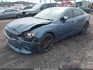 Mazda 2 2012